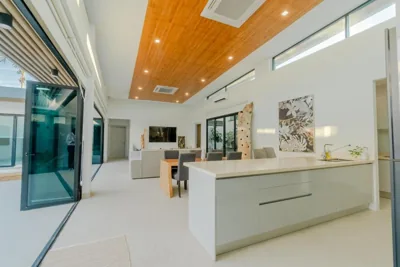 Private Pool Villa 4BR Bangtao and Layan Beach in Cheong Thalea, Phuket – Fotos 15